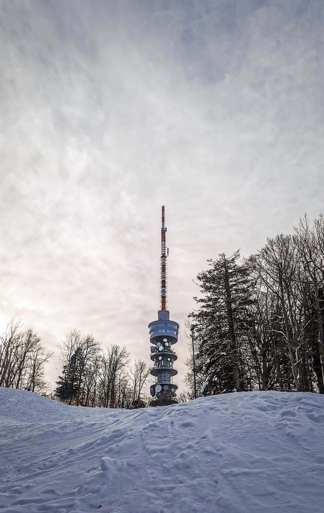 Antena de tecnología 5G, clave en el crecimiento de Ericsson
